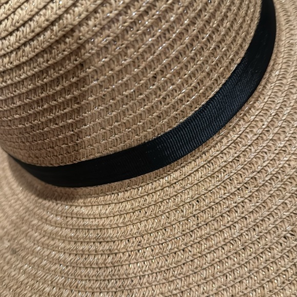 599. CLEARANCE! Tan Straw Beach Pool Resort Vacation Ribbon Hat - Picture 3 of 3